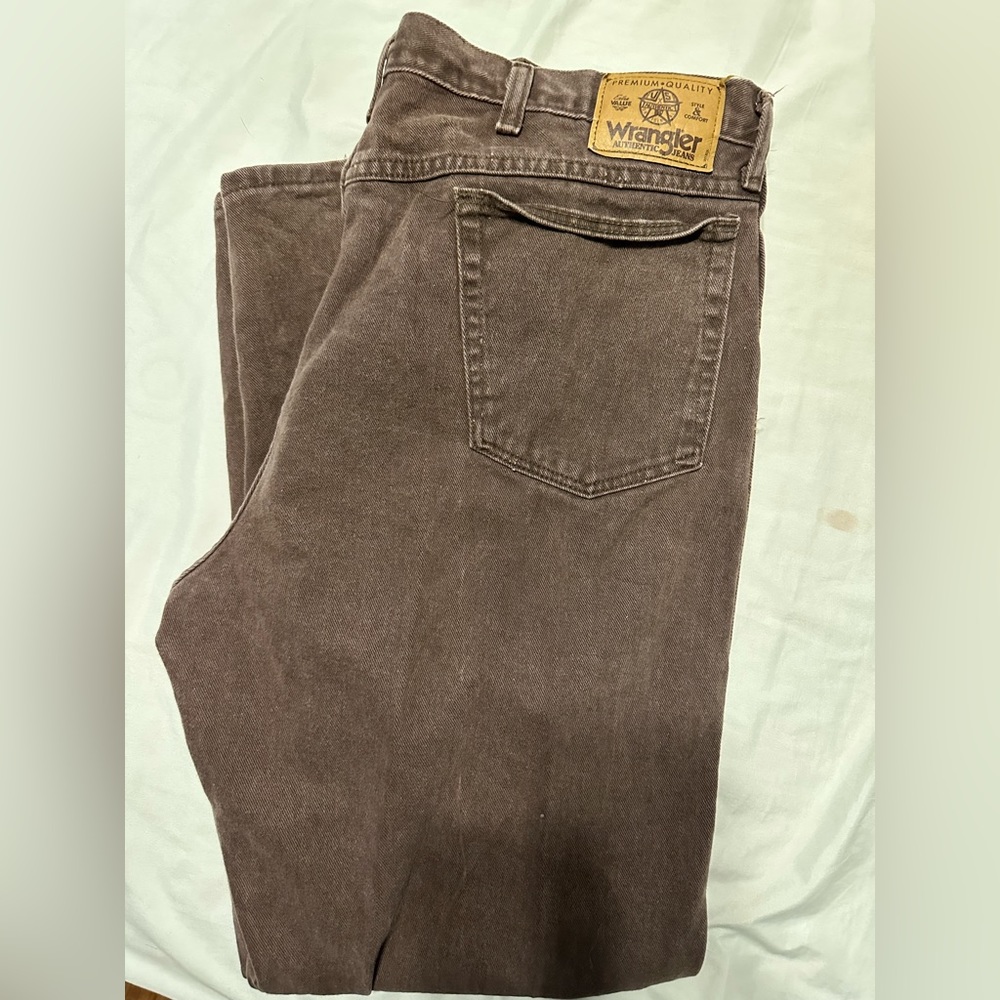 Wrangler brown jeans
